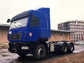 Тягач МАЗ-643028-570-020 6×4